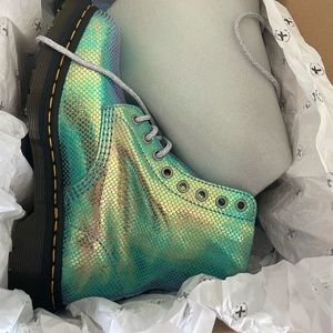 Brand NIB - Dr. Martens - 1460 Pascal